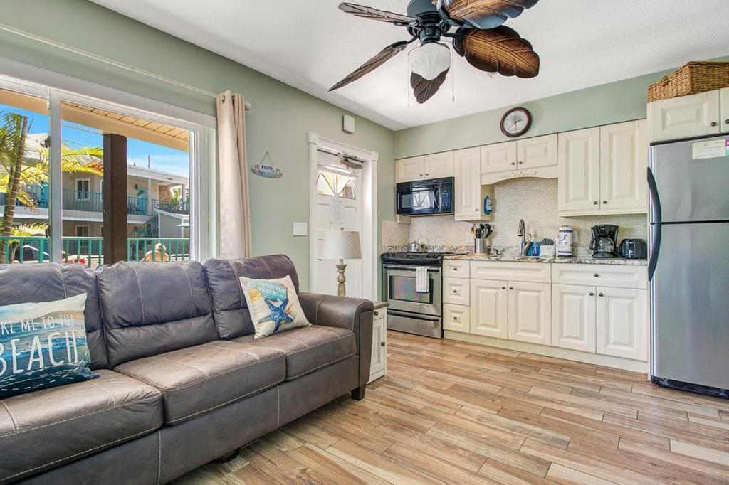 Five Palms Vacation Rentals- Daily - Weekly - Monthly Clearwater Beach Exterior photo