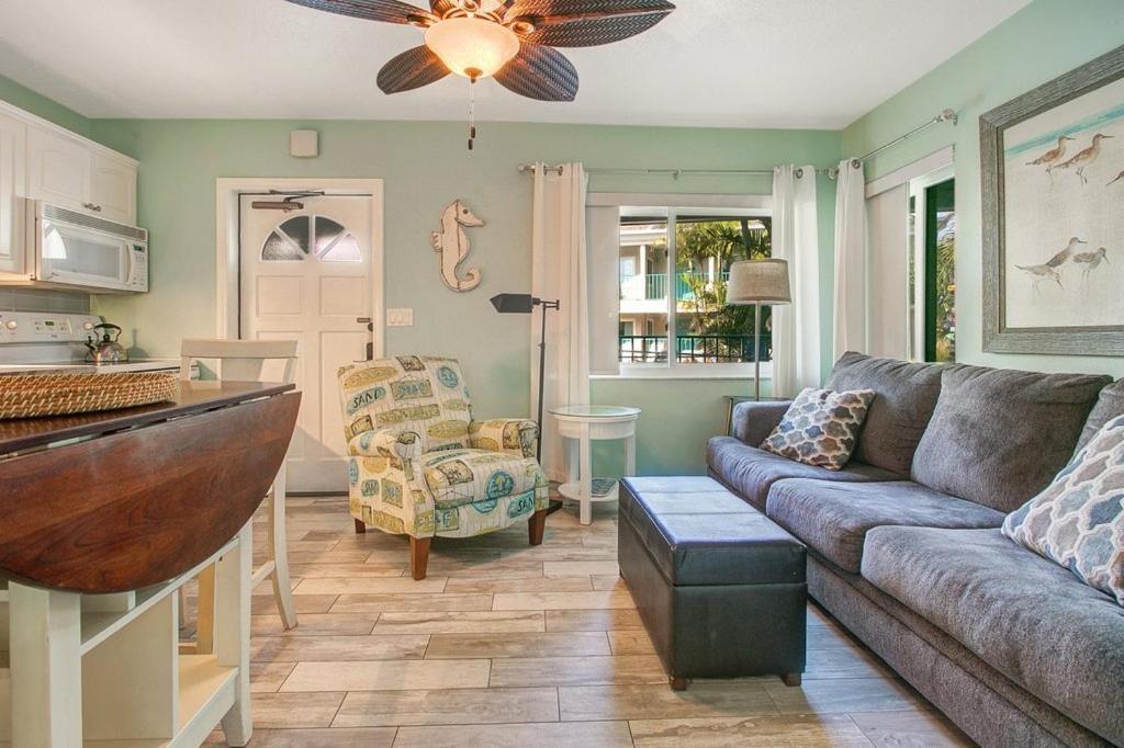 Five Palms Vacation Rentals- Daily - Weekly - Monthly Clearwater Beach Exterior photo